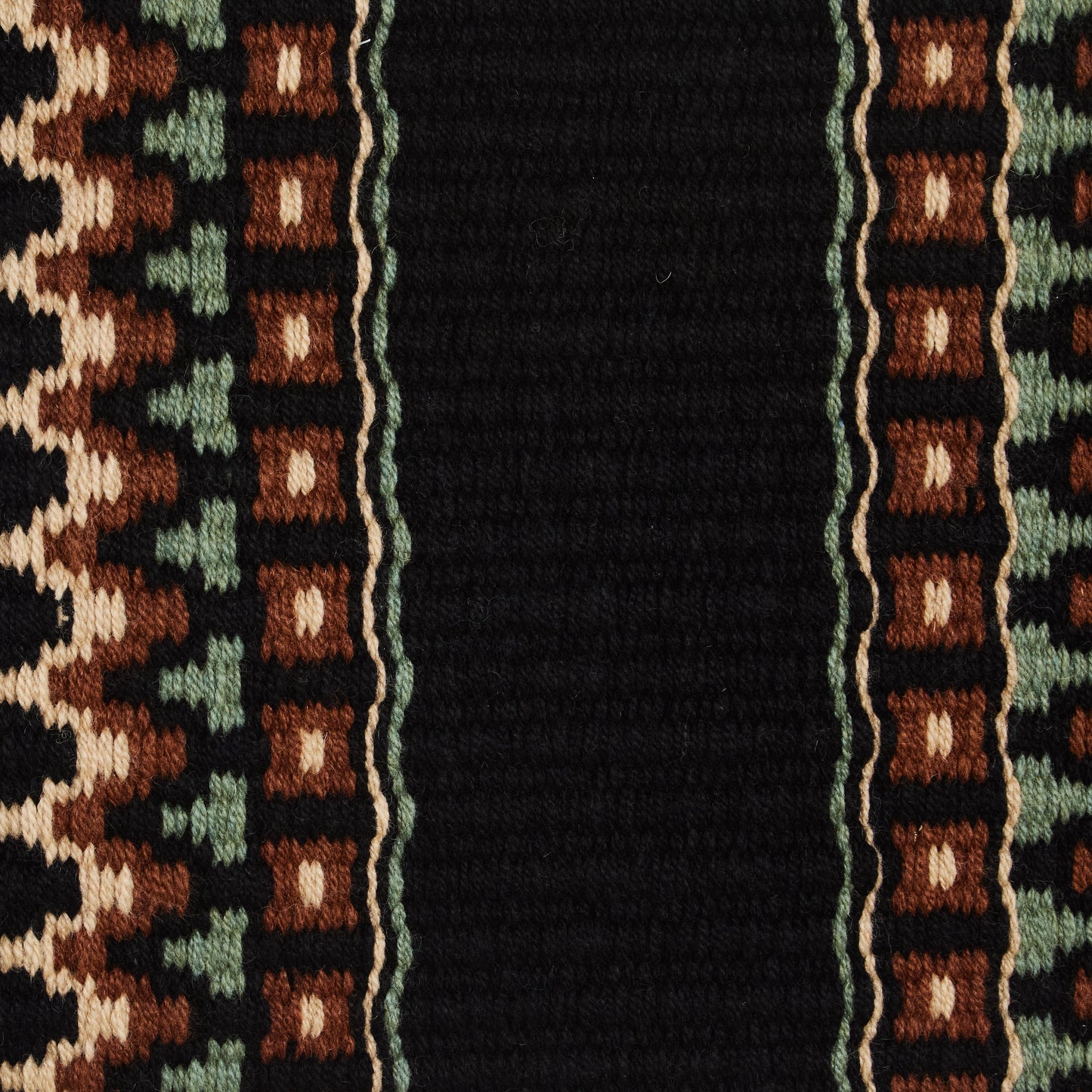 Domino 40X34 New Zealand Wool Saddle Blanket