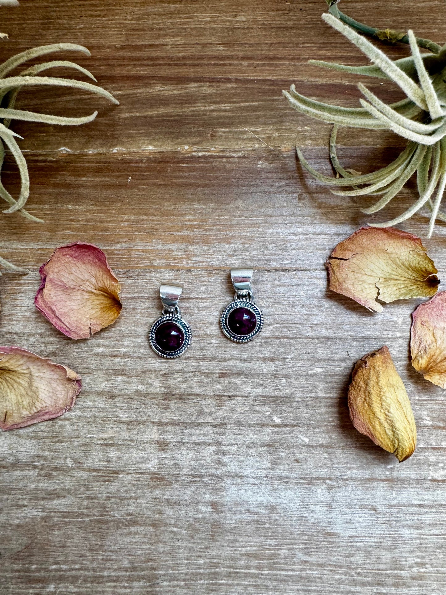 Small Purple Spiny Oyster Pendant – Sterling Silver, USA Made