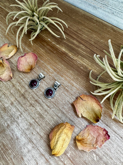 Small Purple Spiny Oyster Pendant – Sterling Silver, USA Made