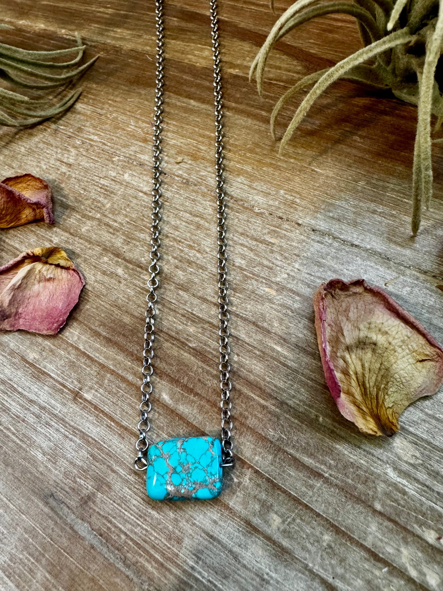 16 inch long necklace and turquoise Variscite