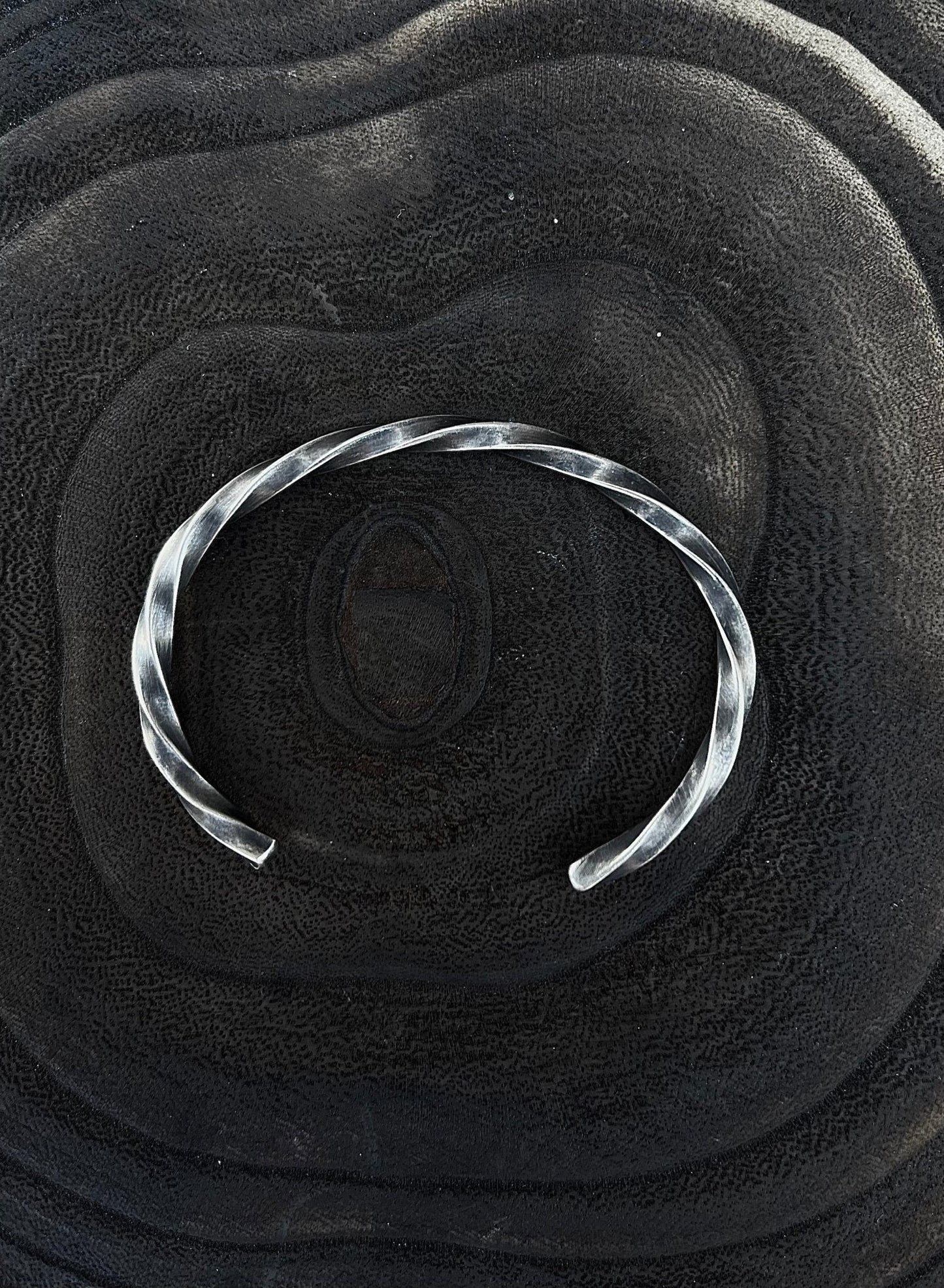 Twisted Bracelet - Handmade Unisex Cuff | Boles Silver